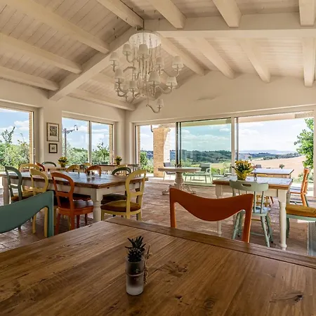 Frantoio L'olinda Vakantieboerderij San Marcello (Ancona)