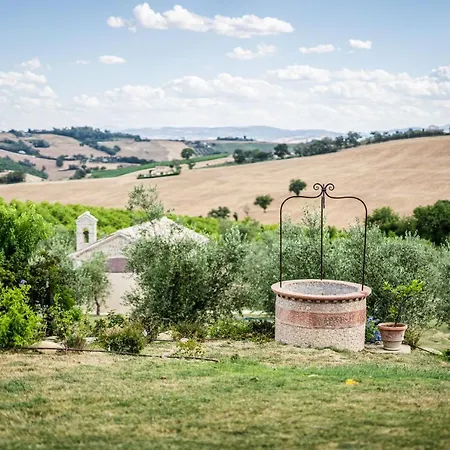 مزرعة للإقامة Frantoio L'olinda San Marcello (Ancona)