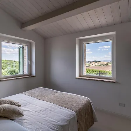 Frantoio L'olinda Vakantieboerderij San Marcello (Ancona)